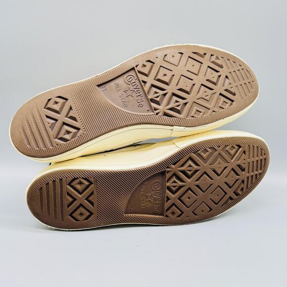 Converse Shoes Mens 11 Beige Chuck All Star Comme des Garcons Play High Top - Picture 8 of 10